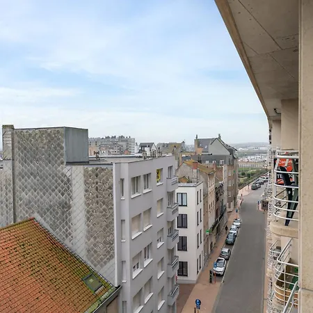 In Near The Lägenhet